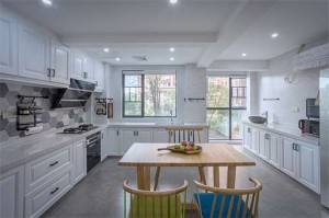 扬州维扬经济开发区精装修二手毛坯房出售