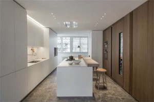 扬州西湖街道豪华装修四居室二手房出售